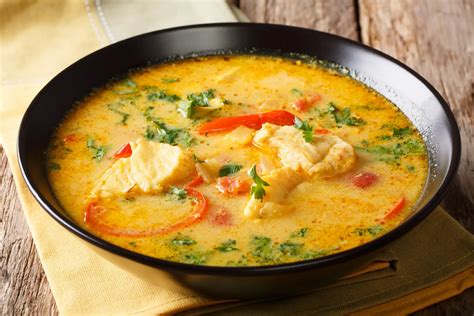  Moqueca de Peixe: Deneyebileceğiniz En Kremalı ve En Baharatlı Deniz Ürünü Şöleni!